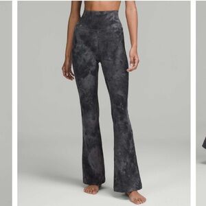 Lululemon Size 10 Groove Super Flare High Rise Pants Nulu Diamond Dye Gray